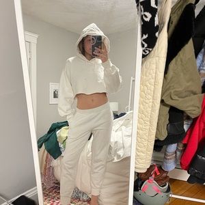 White Aritzia sweatsuit